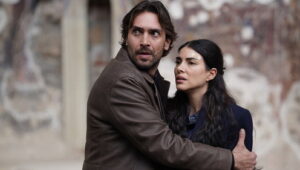 In Darya Toghian Khahad Kard: 1×27
